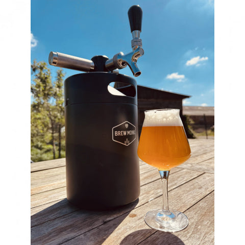 Brew Monk 4L Mini Keg - Complete Serving System with Integrated Regulator